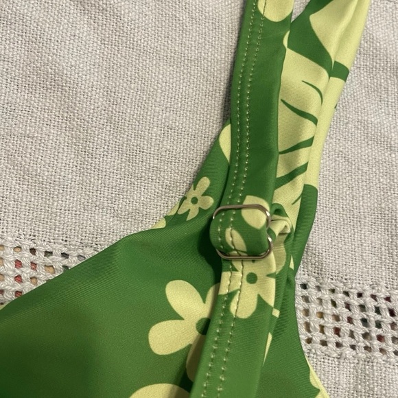 NEW SHEIN Green Floral Bikini Swimsuit BEACH 2 Pc Woman’s L Swim Y2K 90’s SURF - Picture 7 of 11